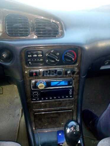 Hyundai Sonata 1998, 211,111 km - 2.0 l - Şəki