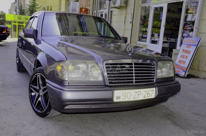 Mercedes E 200 1995, 25,000 km - 2.0 l - Bakı
