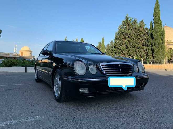 Mercedes E 220 2000, 210,000 km - 2.2 l - Bakı
