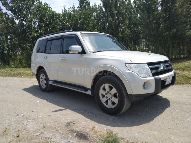 Mitsubishi Pajero 2007, 125,000 km - 3.0 l - Bakı