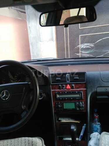 Mercedes C 180 1999, 300,023 km - 1.8 л - Bakı