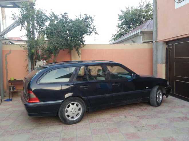 Mercedes C 180 1999, 300,023 km - 1.8 л - Bakı