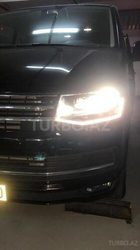 Volkswagen Multivan 2017, 25,000 km - 2.0 l - Bakı