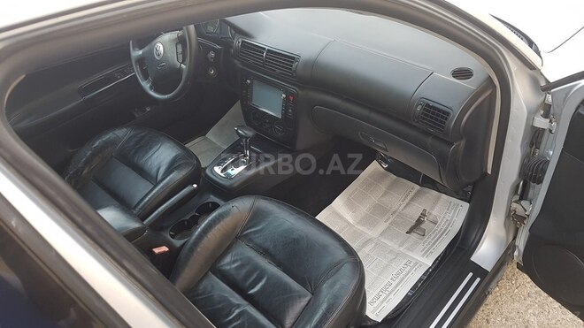 Volkswagen Passat 2002, 174,000 km - 1.8 л - Bakı