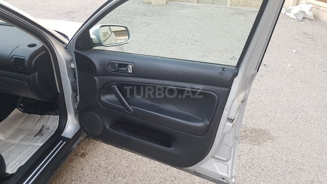 Volkswagen Passat 2002, 174,000 km - 1.8 л - Bakı