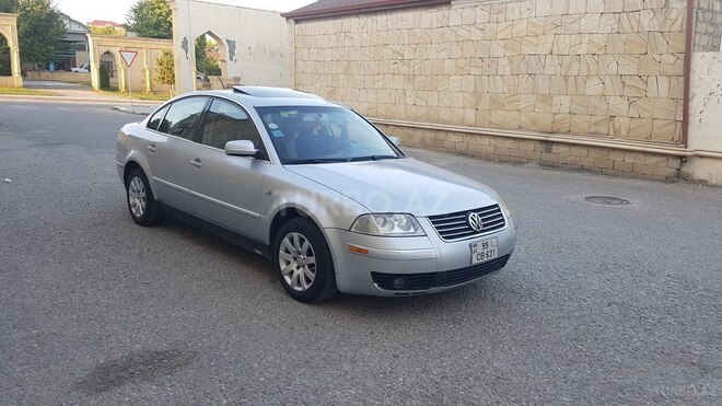 Volkswagen Passat 2002, 174,000 km - 1.8 л - Bakı