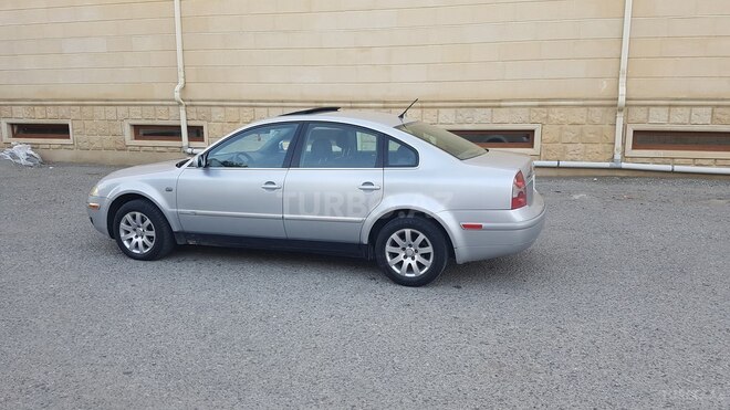 Volkswagen Passat 2002, 174,000 km - 1.8 л - Bakı