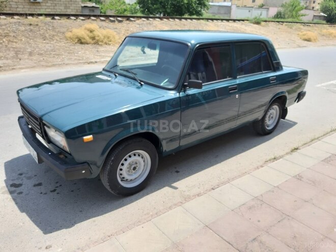 LADA (VAZ) 2107 2003, 250,000 km - 1.8 л - Şirvan