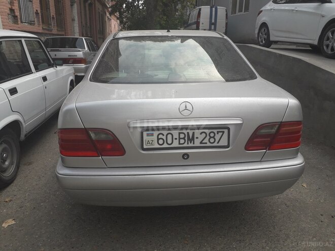 Mercedes E 240 1998, 365,000 km - 2.4 l - Gəncə