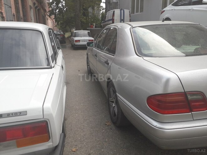 Mercedes E 240 1998, 365,000 km - 2.4 l - Gəncə