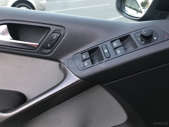 Volkswagen Tiguan 2009, 147,800 km - 2.0 l - Bakı