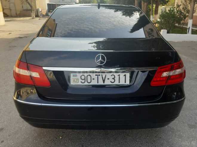 Mercedes E 220 2009, 198,900 km - 2.2 l - Sumqayıt