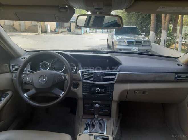 Mercedes E 220 2009, 198,900 km - 2.2 l - Sumqayıt