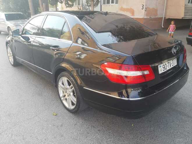 Mercedes E 220 2009, 198,900 km - 2.2 l - Sumqayıt