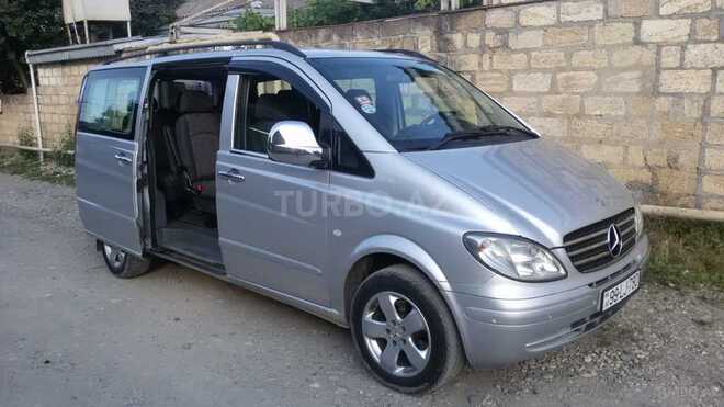 Mercedes Vito 115 2009, 240,000 km - 2.2 l - Qusar