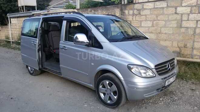 Mercedes Vito 115 2009, 240,000 km - 2.2 l - Qusar