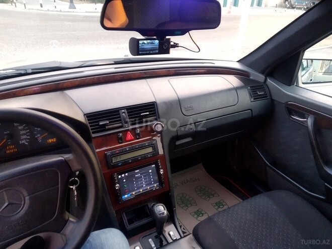 Mercedes C 180 1996, 1,996 km - 1.8 l - Bakı