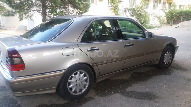 Mercedes C 230 1999, 273,000 km - 2.3 л - Bakı