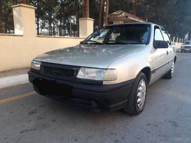 Opel Vectra 1990, 286,369 km - 2.0 l - Sumqayıt