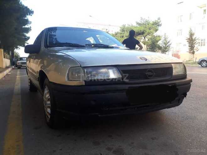 Opel Vectra 1990, 286,369 km - 2.0 l - Sumqayıt