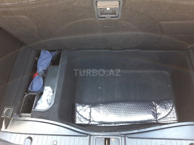 Mercedes E 220 2006, 215,700 km - 2.2 l - Bakı