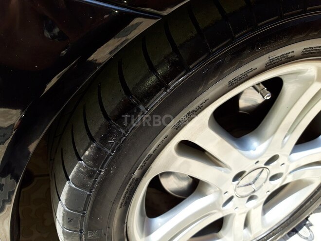 Mercedes E 220 2006, 215,700 km - 2.2 l - Bakı