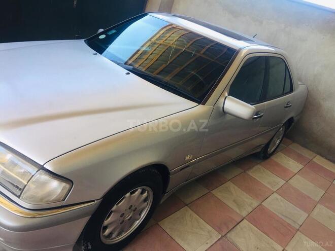 Mercedes C 240 1998, 240,000 km - 2.4 l - Bakı