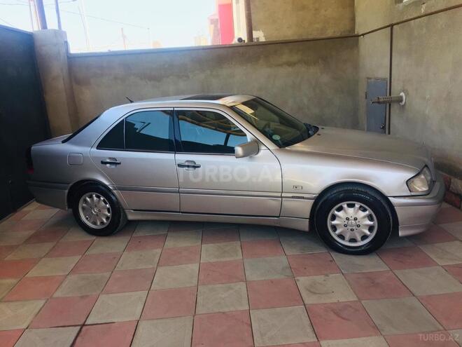 Mercedes C 240 1998, 240,000 km - 2.4 l - Bakı