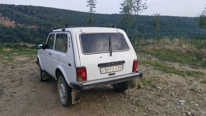 LADA (VAZ) Niva 2009, 250,000 km - 1.7 l - Qusar