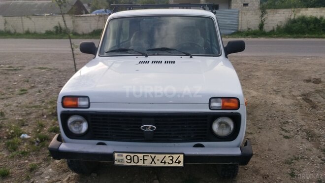 LADA (VAZ) Niva 2009, 250,000 km - 1.7 l - Qusar