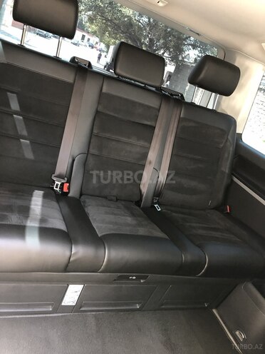 Volkswagen Multivan 2017, 75,000 km - 2.0 l - Bakı