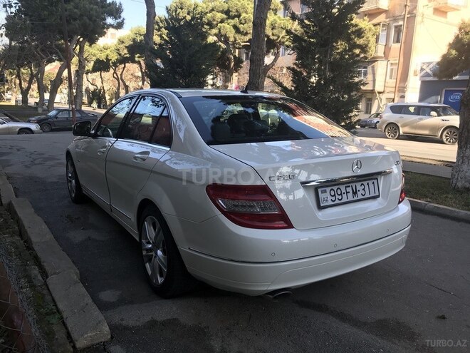 Mercedes C 220 2007, 285,000 km - 2.2 l - Bakı
