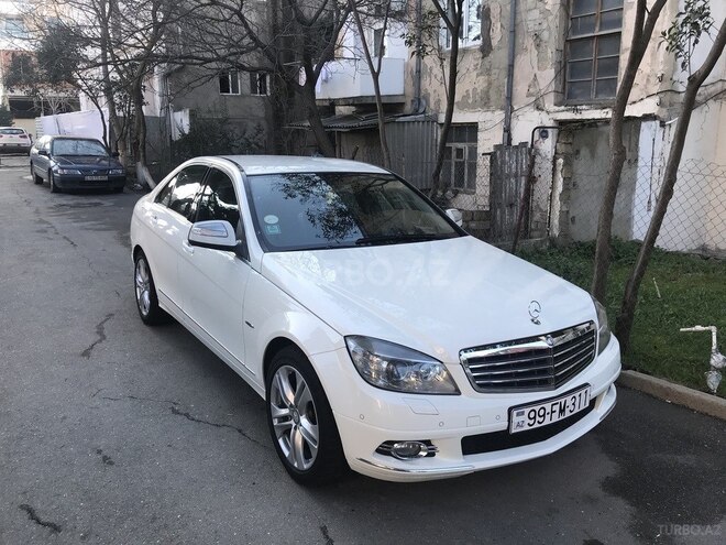 Mercedes C 220 2007, 285,000 km - 2.2 l - Bakı