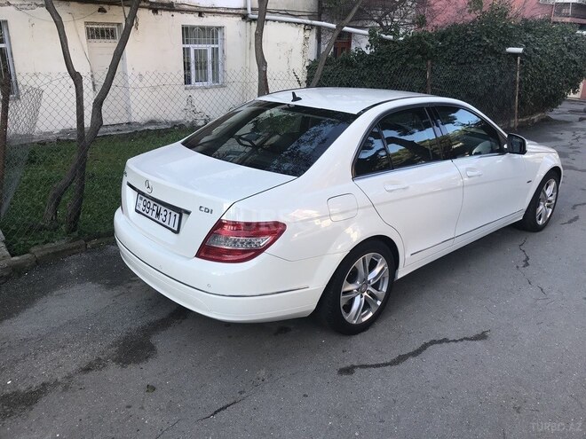 Mercedes C 220 2007, 285,000 km - 2.2 l - Bakı