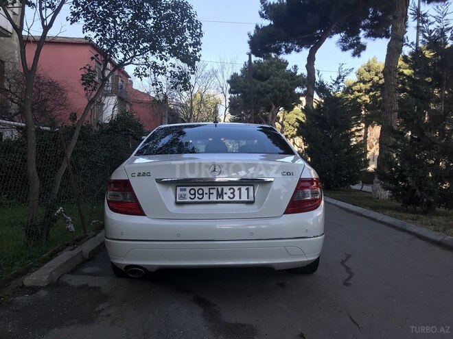 Mercedes C 220 2007, 285,000 km - 2.2 l - Bakı