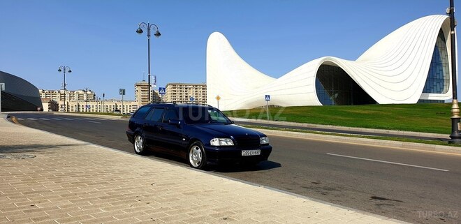 Mercedes C 180 1999, 268,598 km - 1.8 l - Bakı