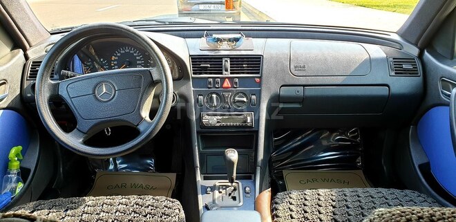 Mercedes C 180 1999, 268,598 km - 1.8 l - Bakı