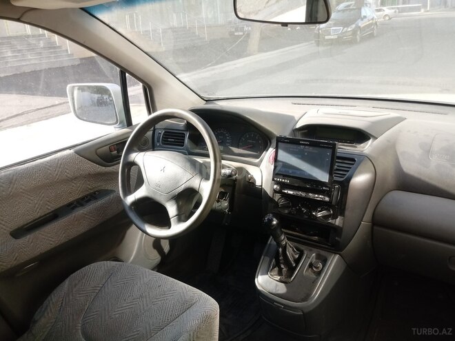 Mitsubishi  1999, 395,000 km - 2.4 l - Bakı