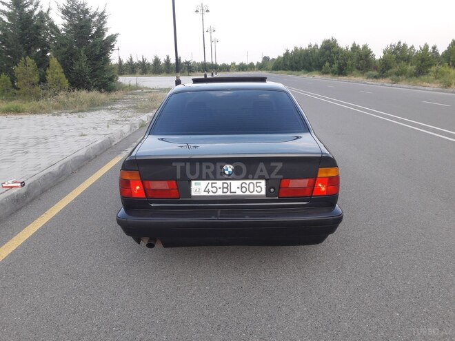 BMW 520 1990, 235,485 km - 2.0 l - Ağdaş