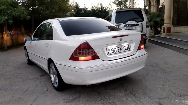 Mercedes C 240 2001, 271,000 km - 2.4 л - Sumqayıt