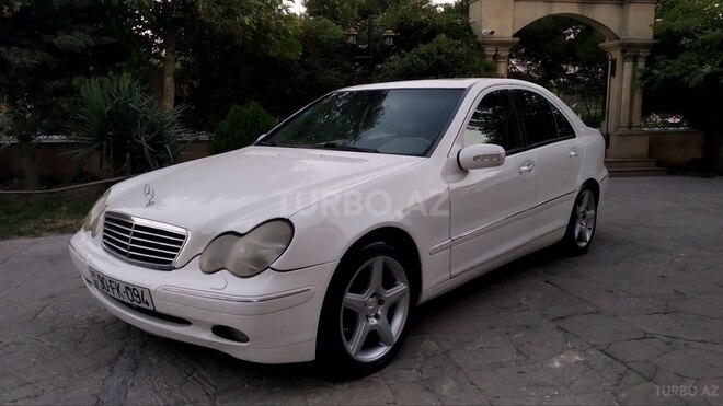 Mercedes C 240 2001, 271,000 km - 2.4 л - Sumqayıt