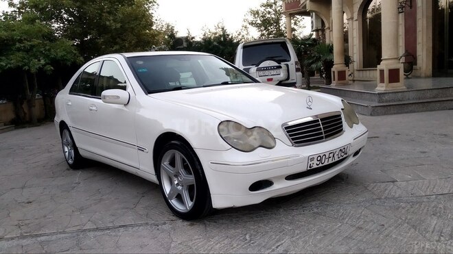 Mercedes C 240 2001, 271,000 km - 2.4 л - Sumqayıt