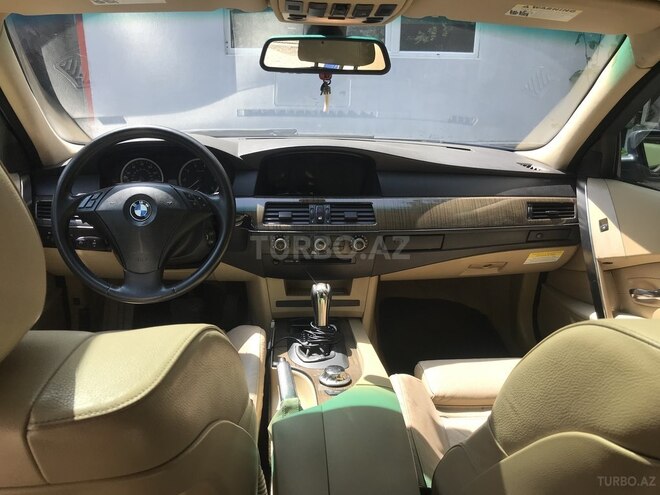 BMW 530 2004, 290,000 km - 3.0 l - Bakı