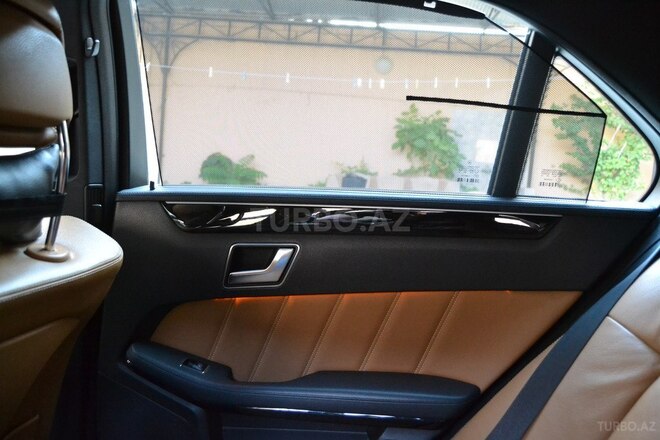 Mercedes E 300 2012, 135,000 km - 3.0 л - Bakı