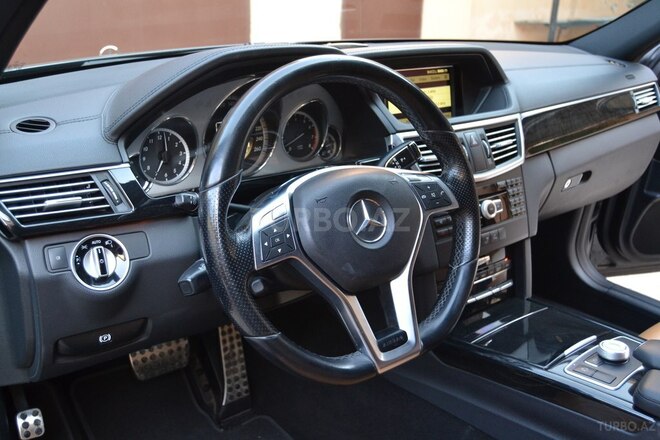 Mercedes E 300 2012, 135,000 km - 3.0 л - Bakı