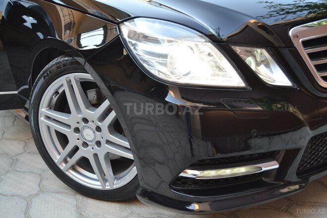 Mercedes E 300 2012, 135,000 km - 3.0 л - Bakı