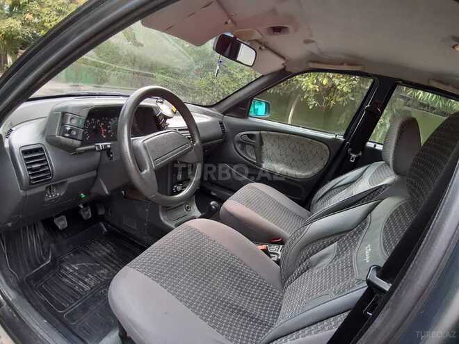 LADA (VAZ) 2110 2005, 257,000 km - 1.6 л - Bakı