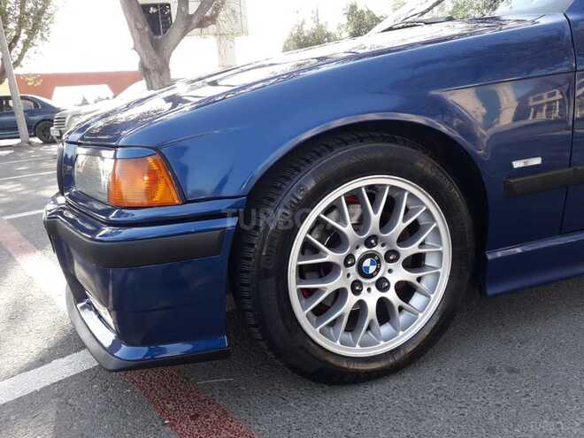 BMW 320 1998, 300,000 km - 3.2 l - Bakı