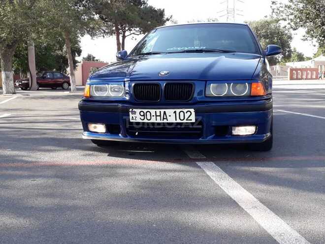 BMW 320 1998, 300,000 km - 3.2 l - Bakı