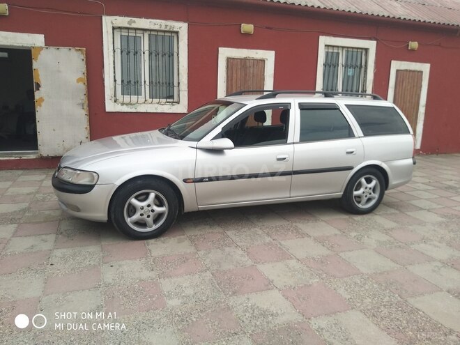 Opel Vectra 1998, 280,000 km - 2.0 l - Bakı